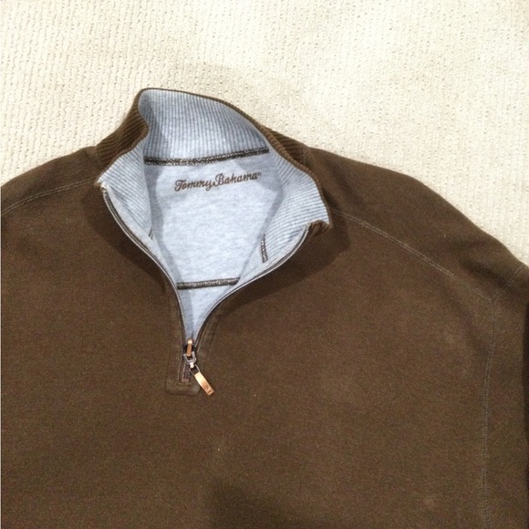 Tommy Bahama Reversible 3/4 zip - Picture 2 of 6